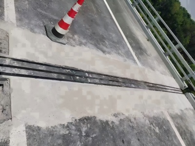 沿河伸缩缝更换后浇筑材料快速结构修补料速砼的产品特点及施工流程​